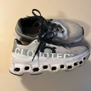 ON Cloudtec Running Shoes in White and Gray